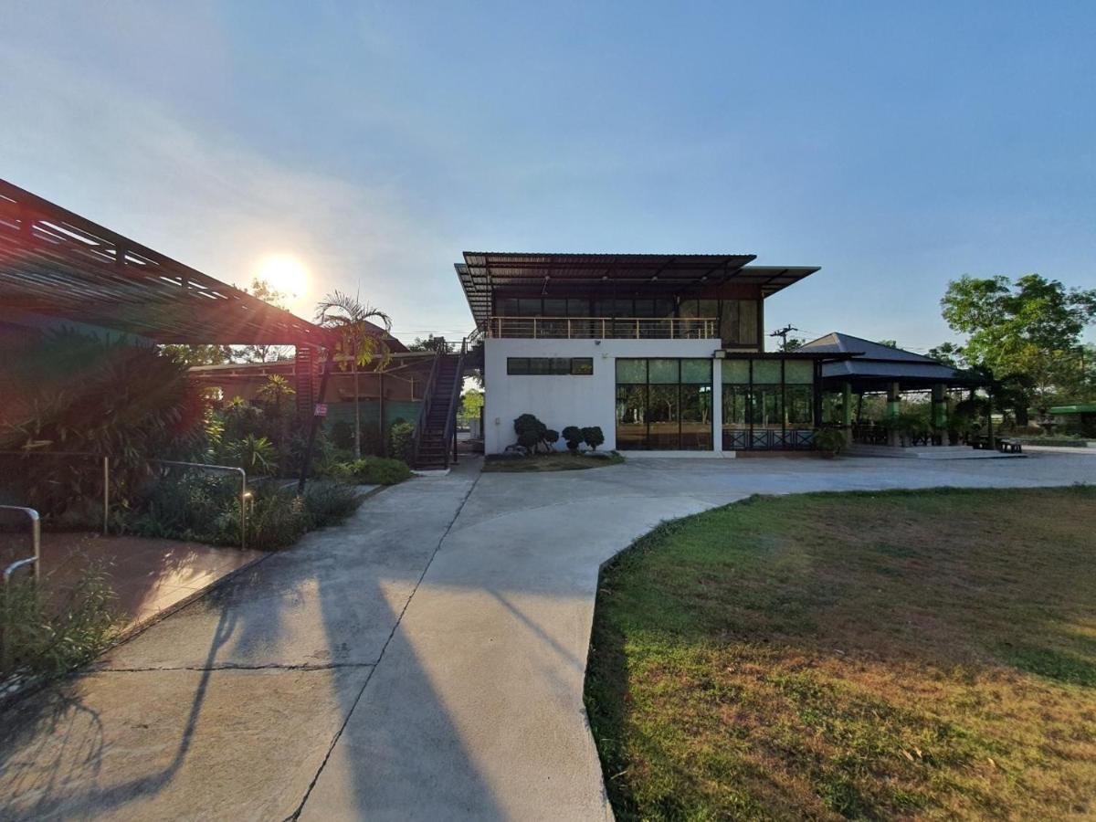 Phuphayot Resort Trang Exterior foto